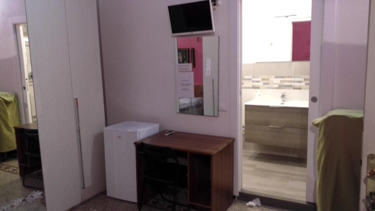 Il Filo Di Arianna La Spezia Hotel Ngoại thất bức ảnh