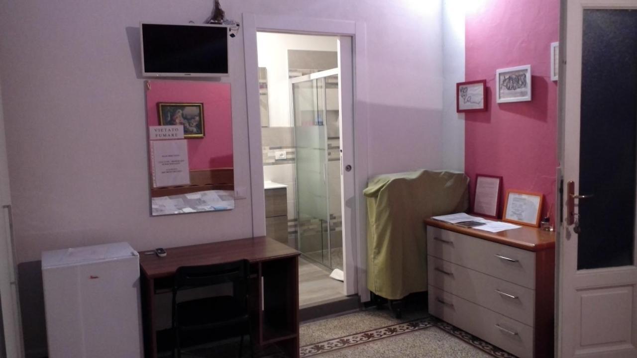 Il Filo Di Arianna La Spezia Hotel Ngoại thất bức ảnh