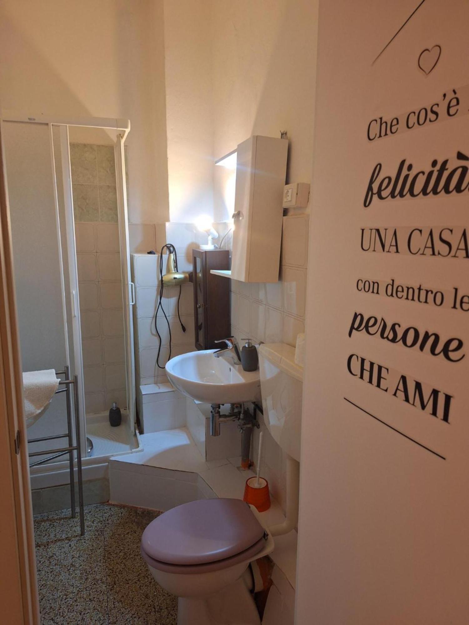 Il Filo Di Arianna La Spezia Hotel Ngoại thất bức ảnh